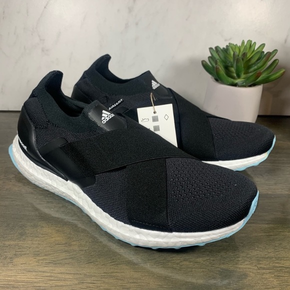 adidas UltraBOOST Slip On Black - Picture 6 of 8